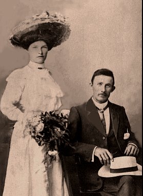 Alfred and Esther Sneddon on their wedding day.